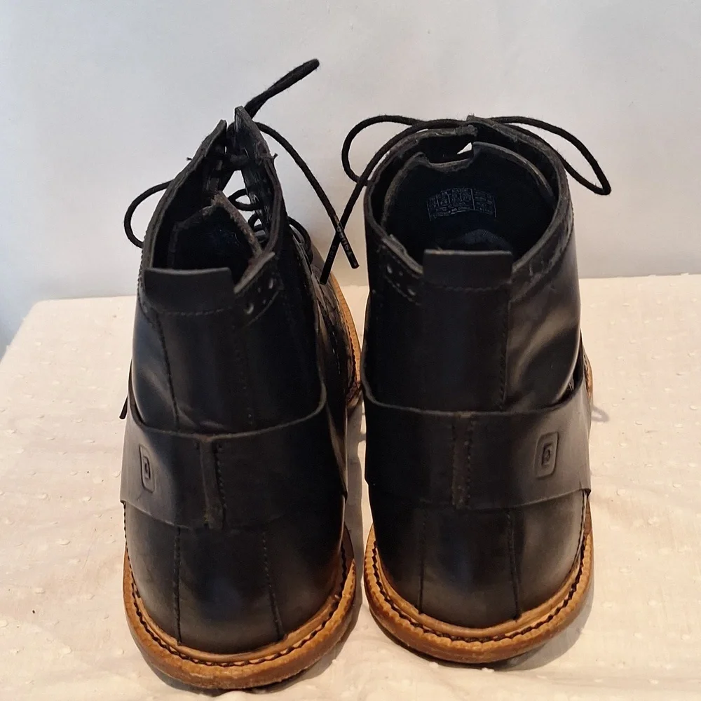Tsubo Black Leather Brogue Wingtip Boots for Men Size 9.5